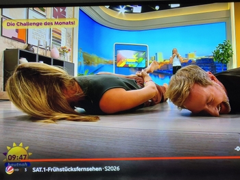  alt="Alina Merkau"