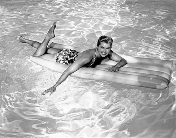 Esther Williams (I)