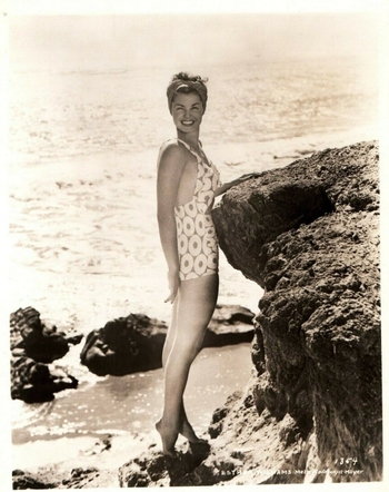 Esther Williams (I)