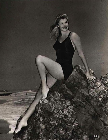 Esther Williams (I)