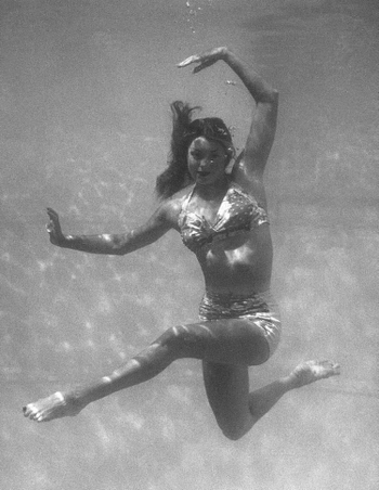 Esther Williams (I)