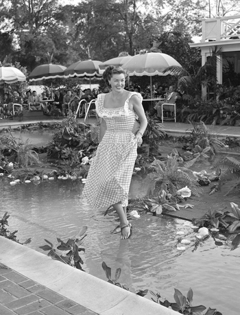 Esther Williams (I)