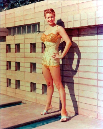 Esther Williams (I)