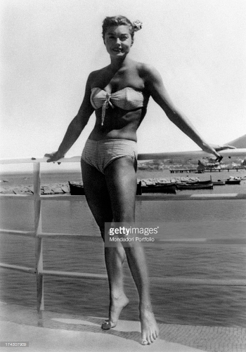 Esther Williams (I)