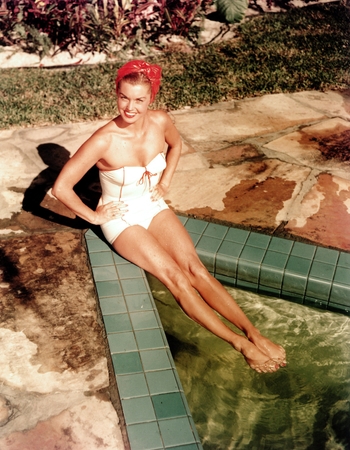 Esther Williams (I)