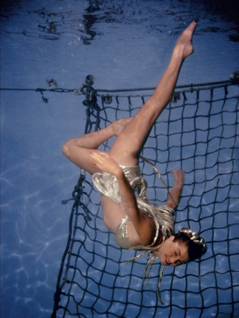 Esther Williams (I)