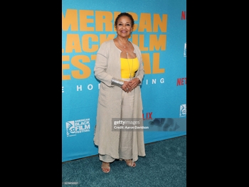  alt="Debbie Allen"