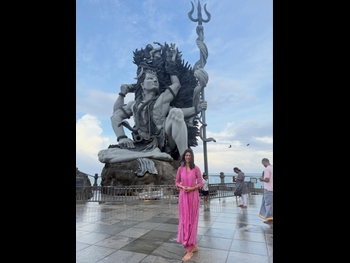  alt="Aishwarya Sakhuja"