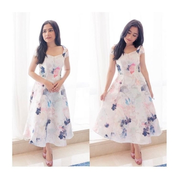 Prilly Latuconsina