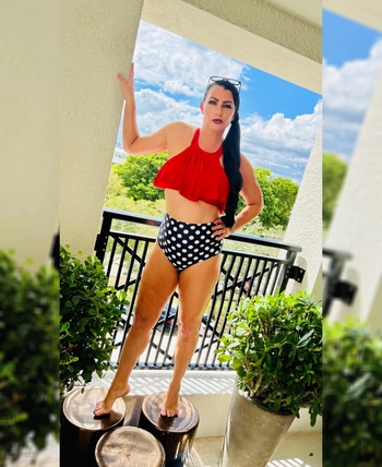 Lisa Marie Varon