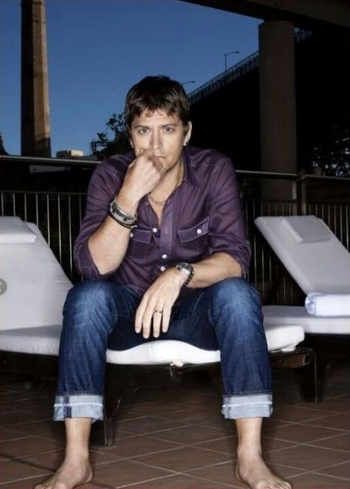 Rob Thomas