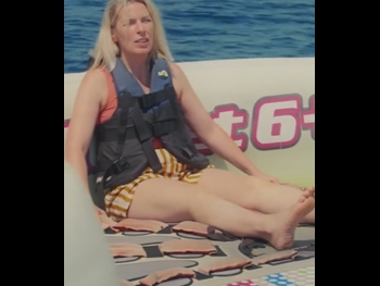  alt="Sara Pascoe"