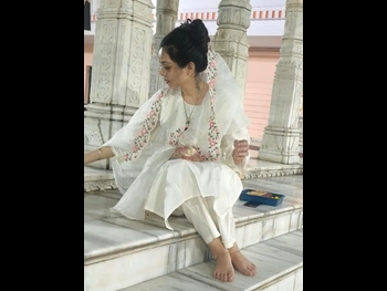  alt="Vaishnavi Dhanraj"