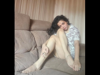  alt="Vaishnavi Dhanraj"