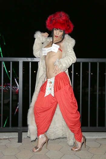 Bai Ling