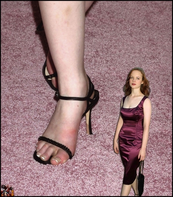 Thora Birch