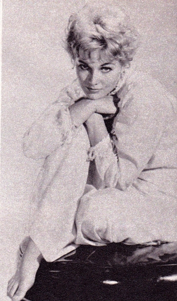 Kim Novak (I)