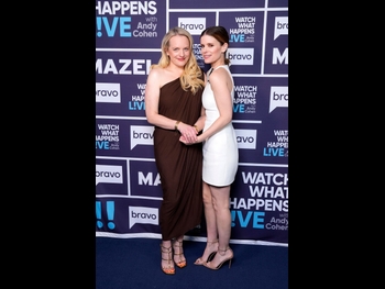  alt="Elisabeth Moss"