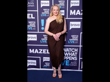  alt="Elisabeth Moss"