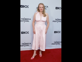  alt="Elisabeth Moss"