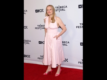  alt="Elisabeth Moss"