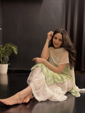 Zoya Afroz