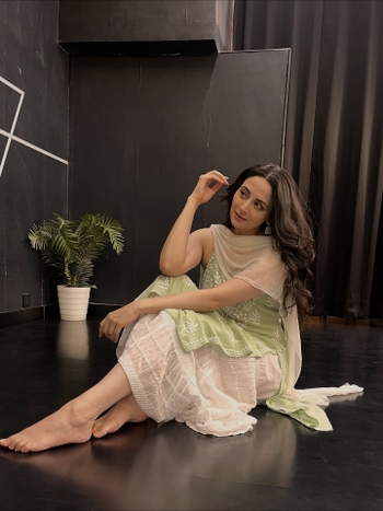 Zoya Afroz
