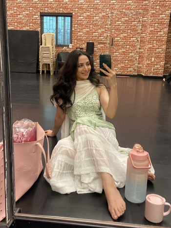 Zoya Afroz