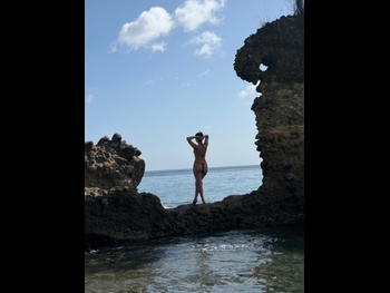  alt="Daniella Salvi"