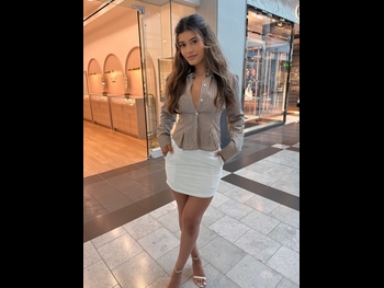  alt="Daniella Salvi"