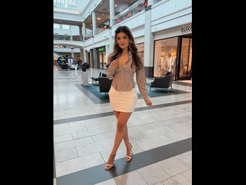  alt="Daniella Salvi"