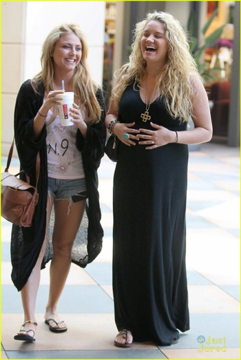 Tiffany Thornton