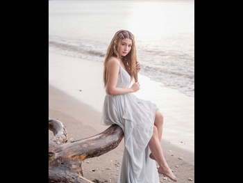  alt="Liezel Lopez"