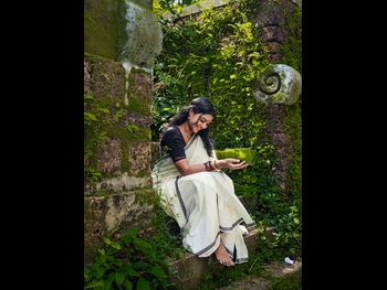  alt="Snisha Chandran"