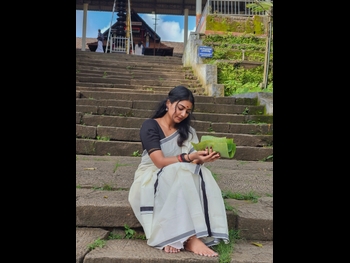  alt="Snisha Chandran"
