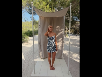  alt="Caro Daur"