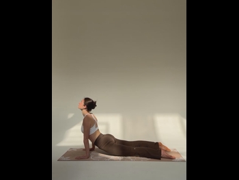  alt="Eve Dumon"