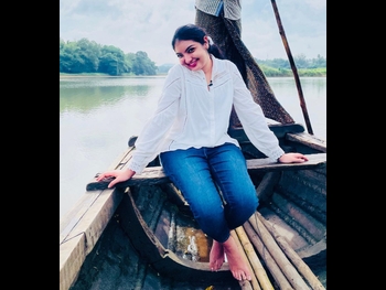  alt="Malavikka"