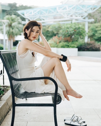 Eliza Sam