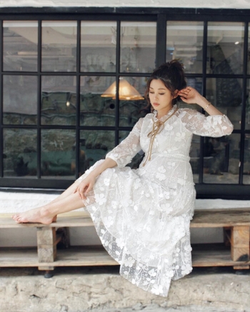 Eliza Sam
