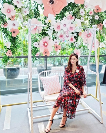 Eliza Sam