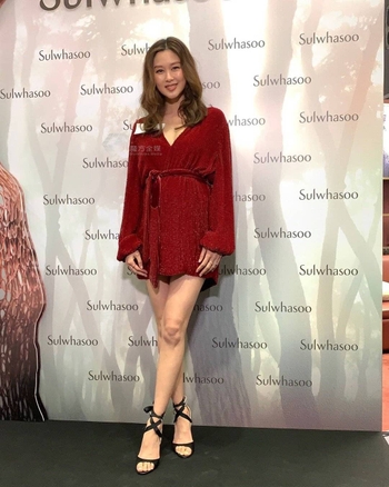 Eliza Sam