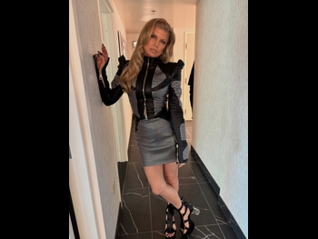  alt="Fergie"