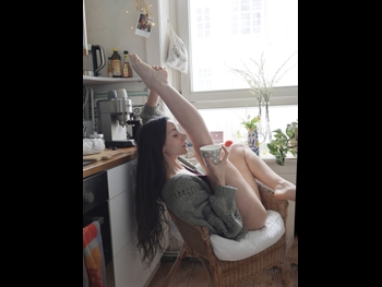  alt=
