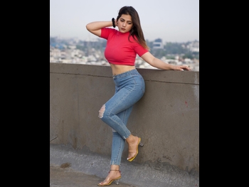  alt="Sonia Verma"