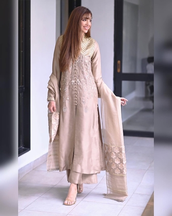 Sonya Hussain