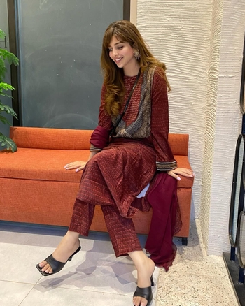 Sonya Hussain
