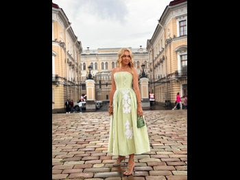  alt="Yana Rudkovskaya"