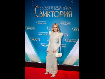  alt="Yana Rudkovskaya"