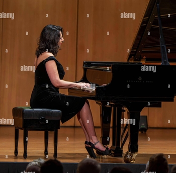 Khatia Buniatishvili